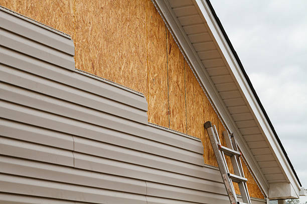 Professional Emergency Siding Repair technician working in Allensville, PA